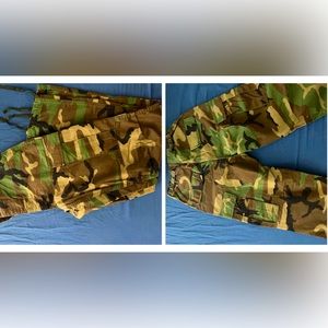Camo pants